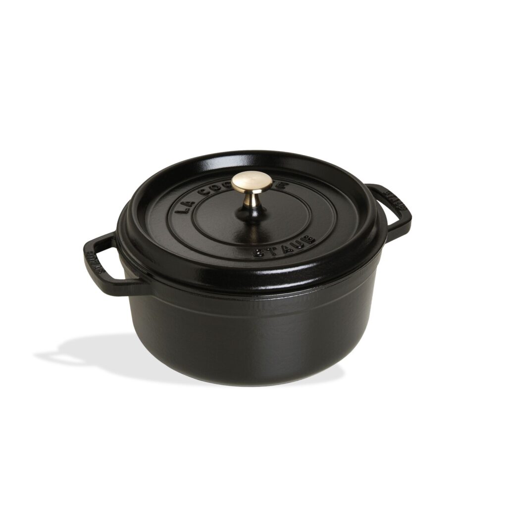 Staub Cast Iron Round Cocotte, 24 cm - Black